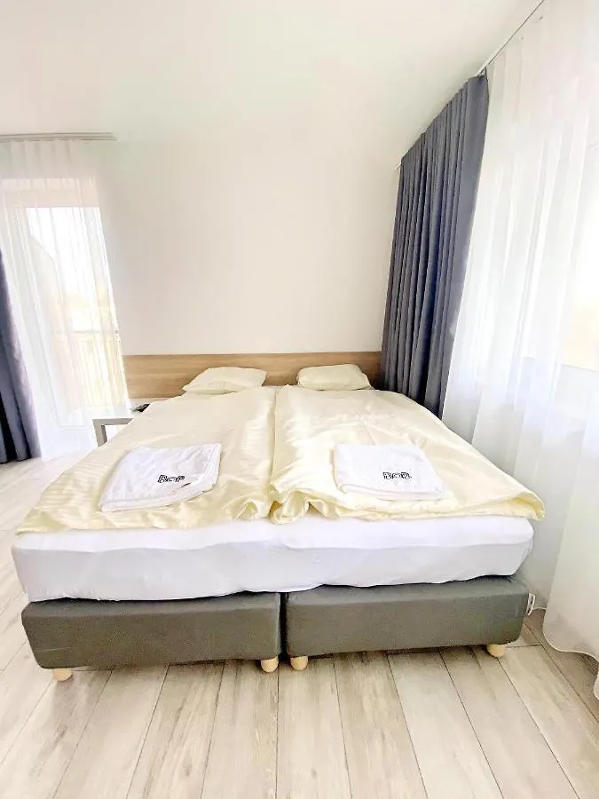 Aparthotel Bob Apartments Sowinskiego Krakow Poland