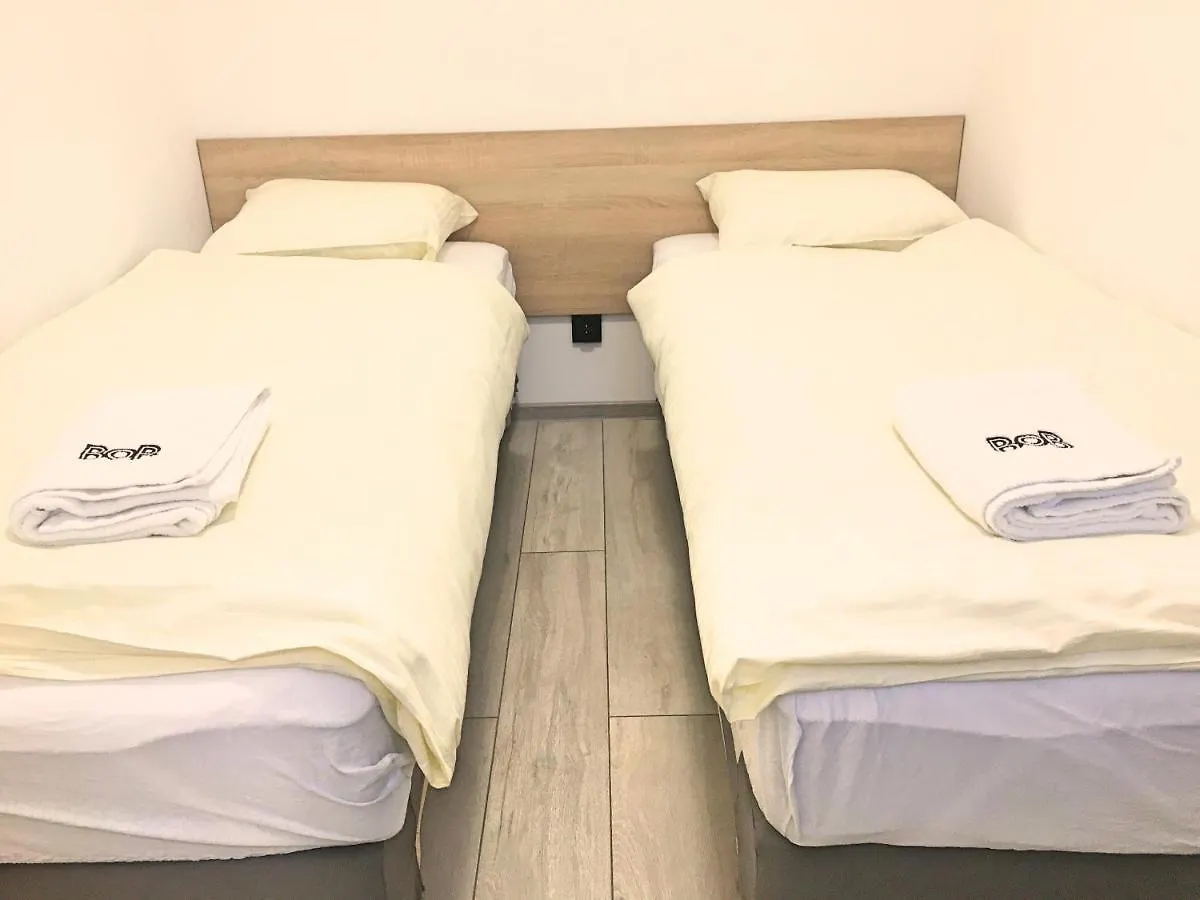 Aparthotel Bob Apartments Sowinskiego Krakow Poland