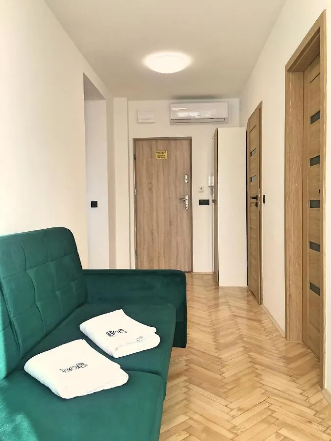 Bob Apartments Sowinskiego Krakow 0*,  Poland